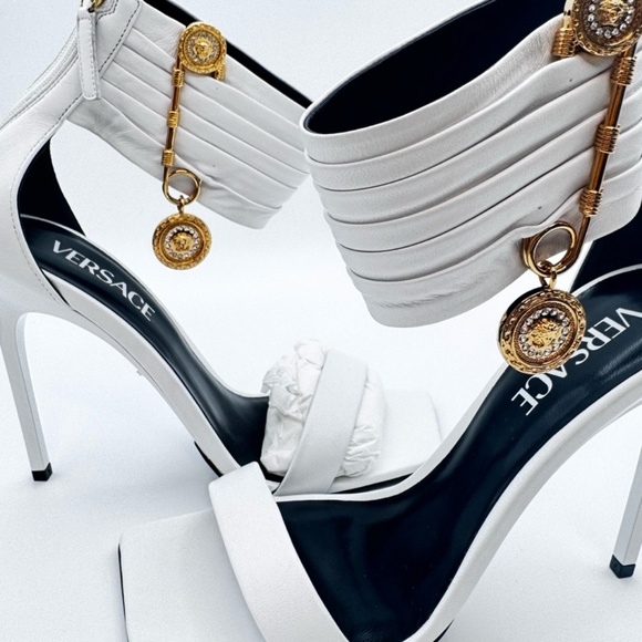 VERSACE -  White Stilettos R1.349 - Picture 1 of 8